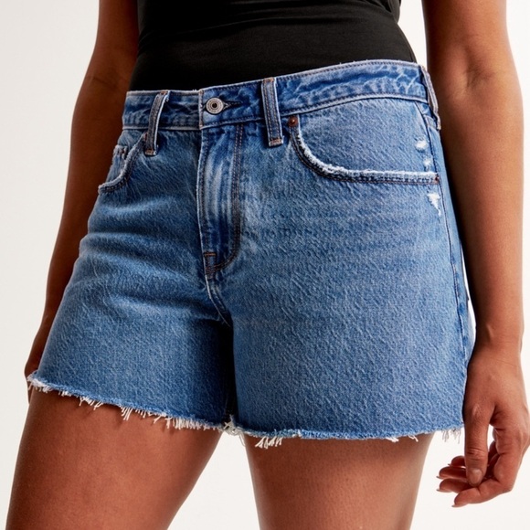 Abercrombie “The Baggy Short” cut off Jean shorts plus size - Picture 3 of 7